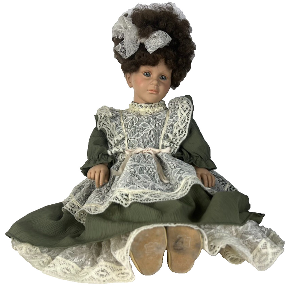 Dynasty Vinyl Doll Doll Fiba Collection Agatha Made In Italy 28" Prairie